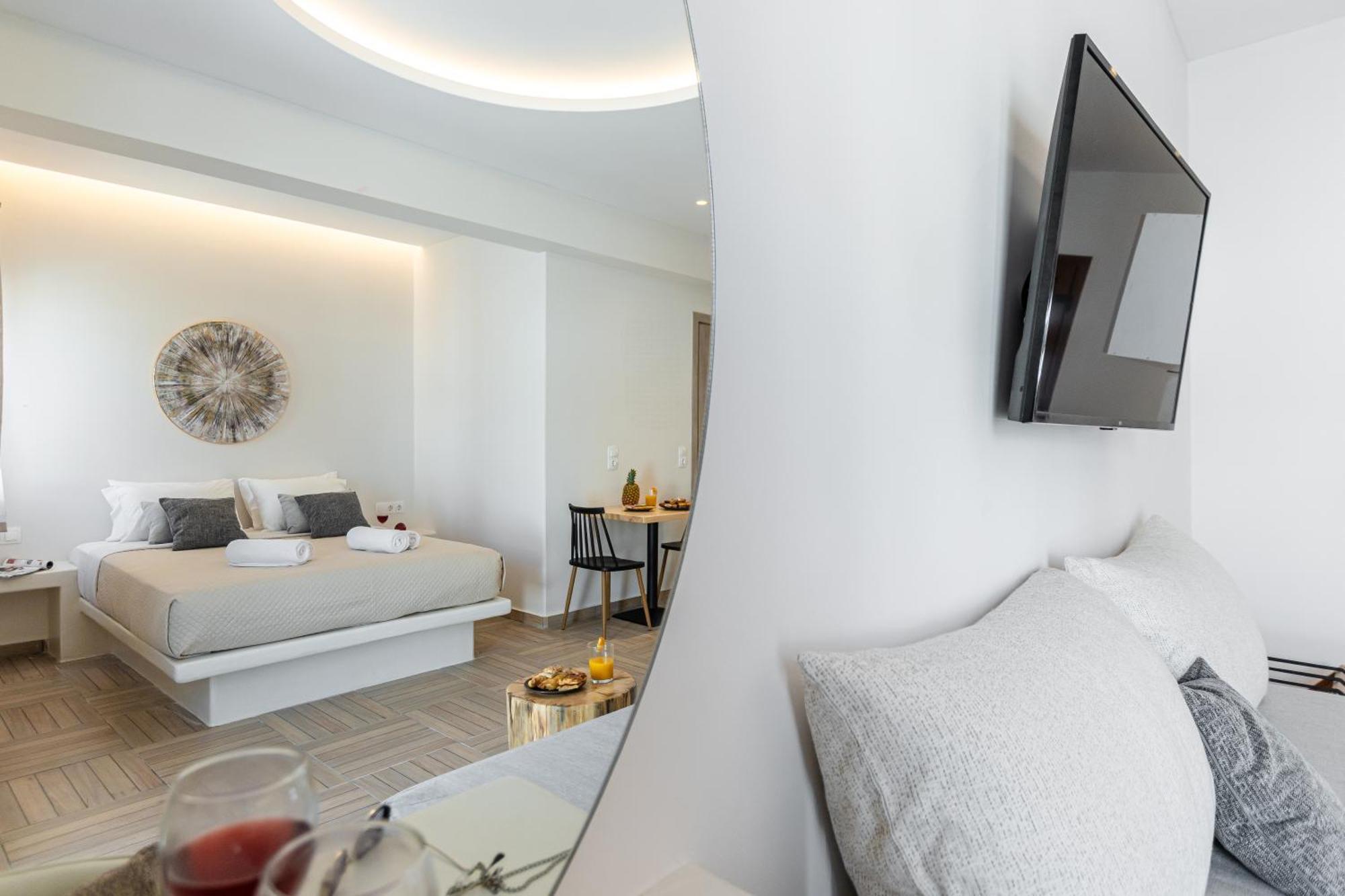 Adama'S Suites Naxos City Екстериор снимка